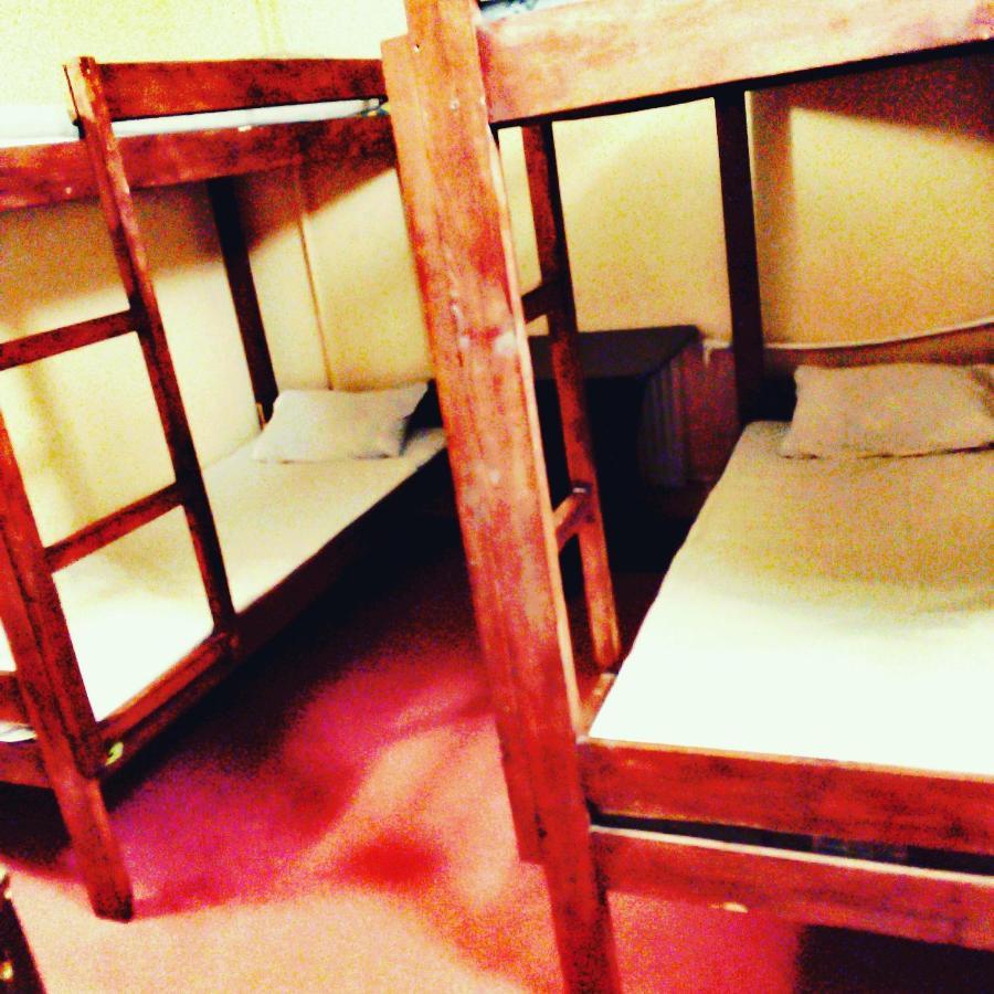 Pershyy Hostel U Cherkasah تشيركاسي المظهر الخارجي الصورة